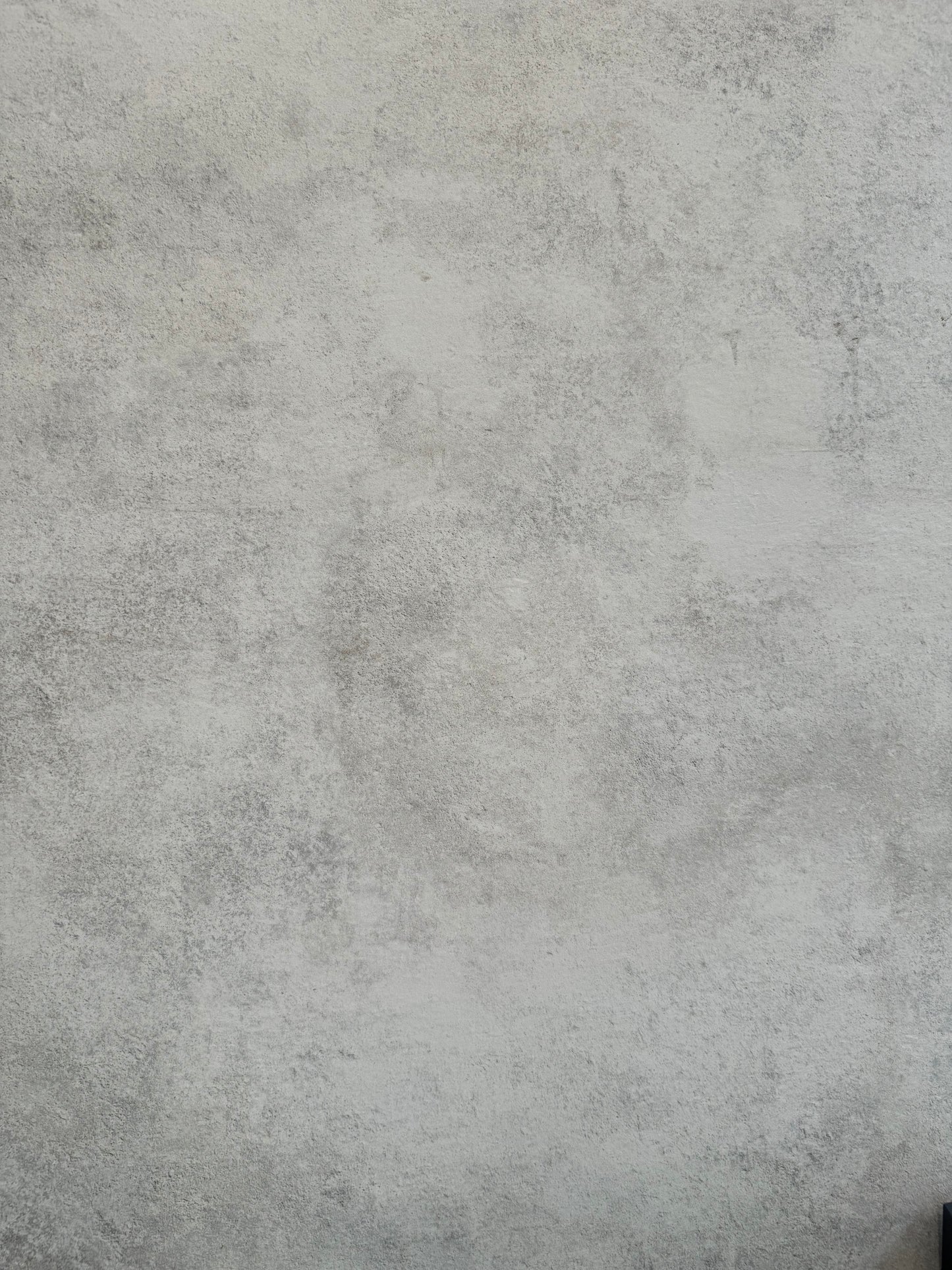 Feinsteinzeug Fliese 90x90 cm | Betonoptik Hellgrau | R9 | Matte Oberfläche PREIS PRO mq2