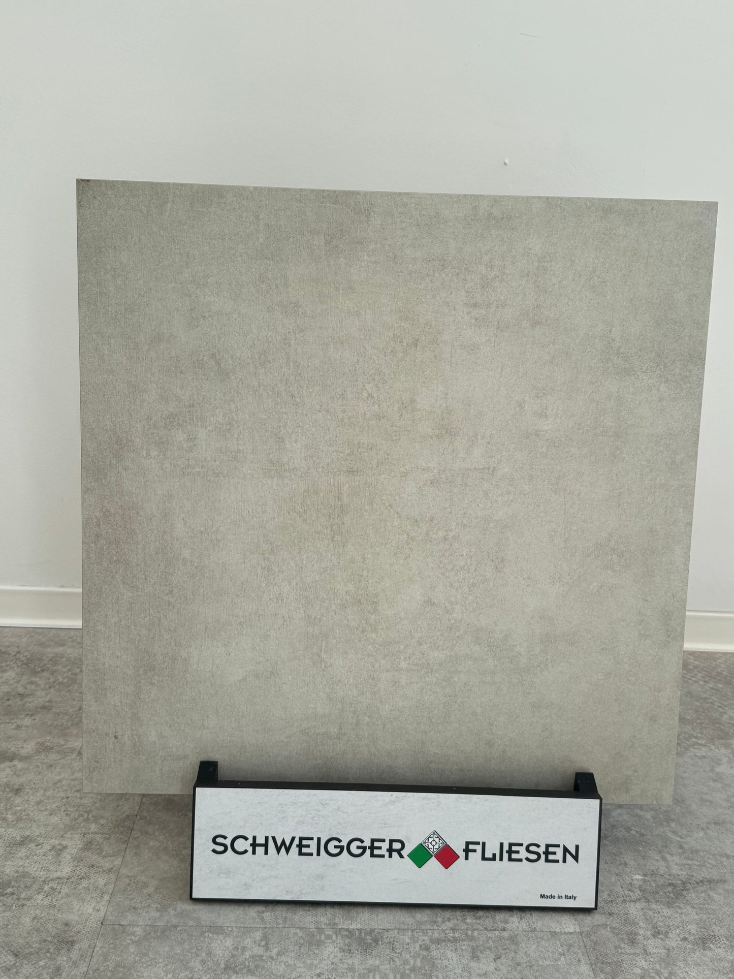Feinsteinzeugfliese – Mittelgrau Natursteinoptik, 60x60 cm, matt (R9) PREIS PRO mq2